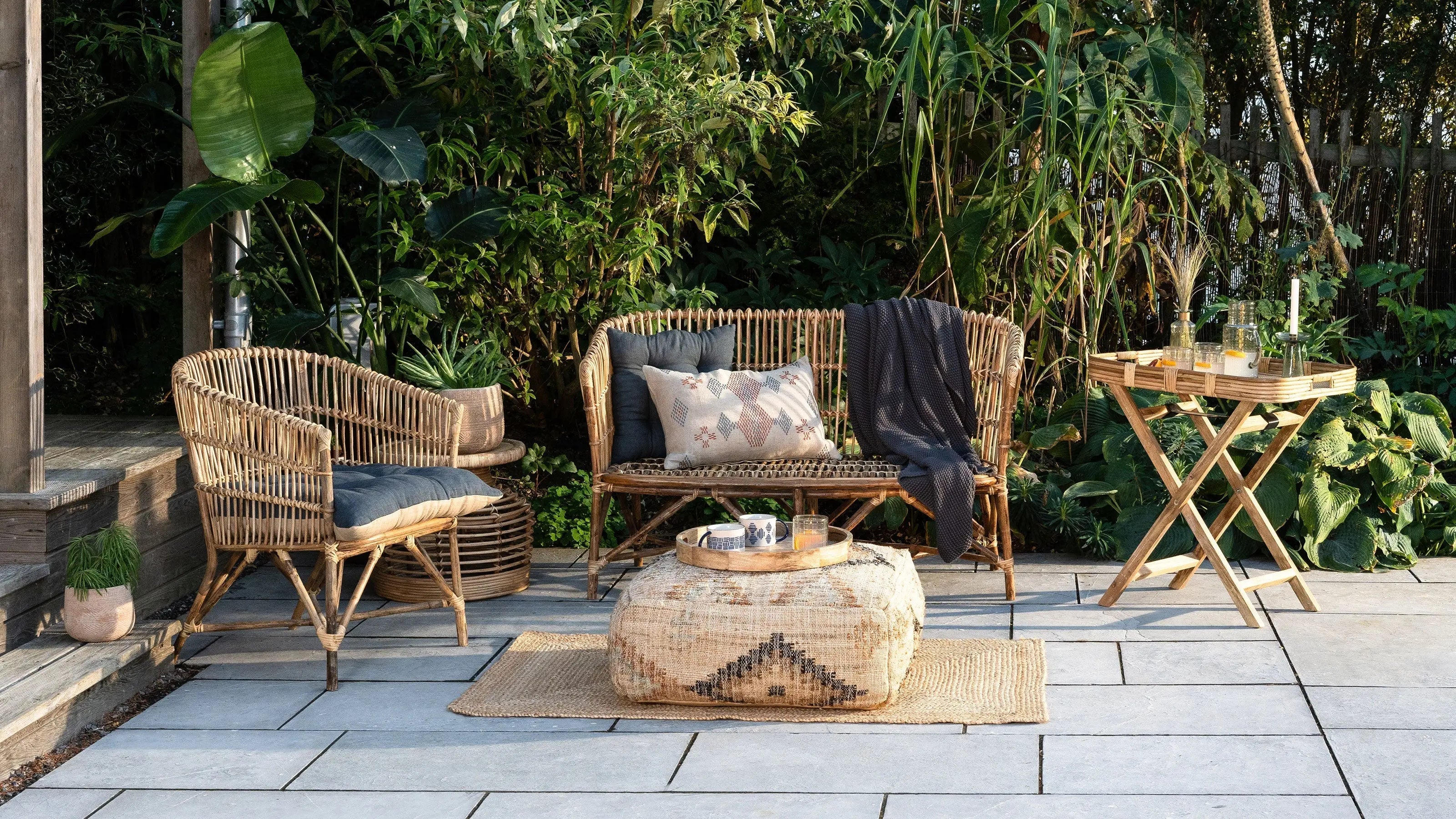 Top-Tips-for-Choosing-Long-Lasting-Outdoor-furniture-Today Fire Sense/Balkene Home